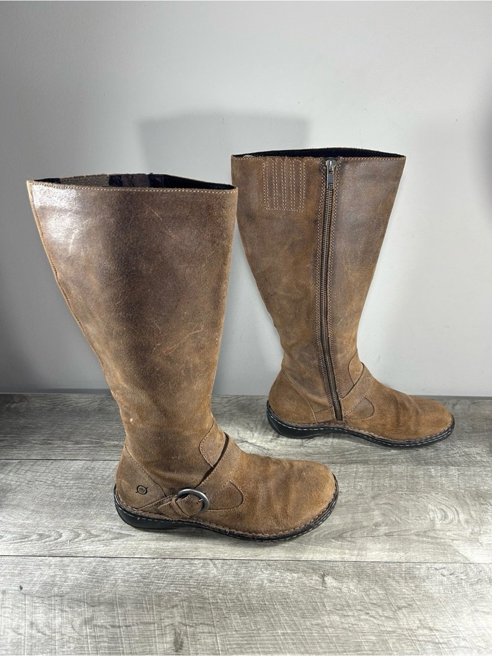 Womens Born Gwynne Brown Distressed Leather Riding Harness Buckle Boots Size 8.5